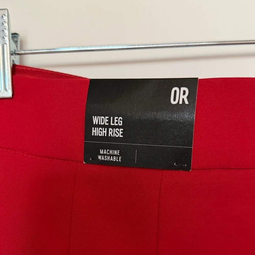 NWT Express- Wide-Leg High-Waist Pants in Red- size 0R - Picture 3 of 5